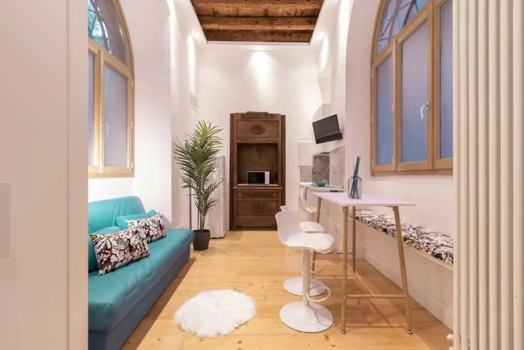 Relstay - Brera - Fascinating 1Br Mediolan